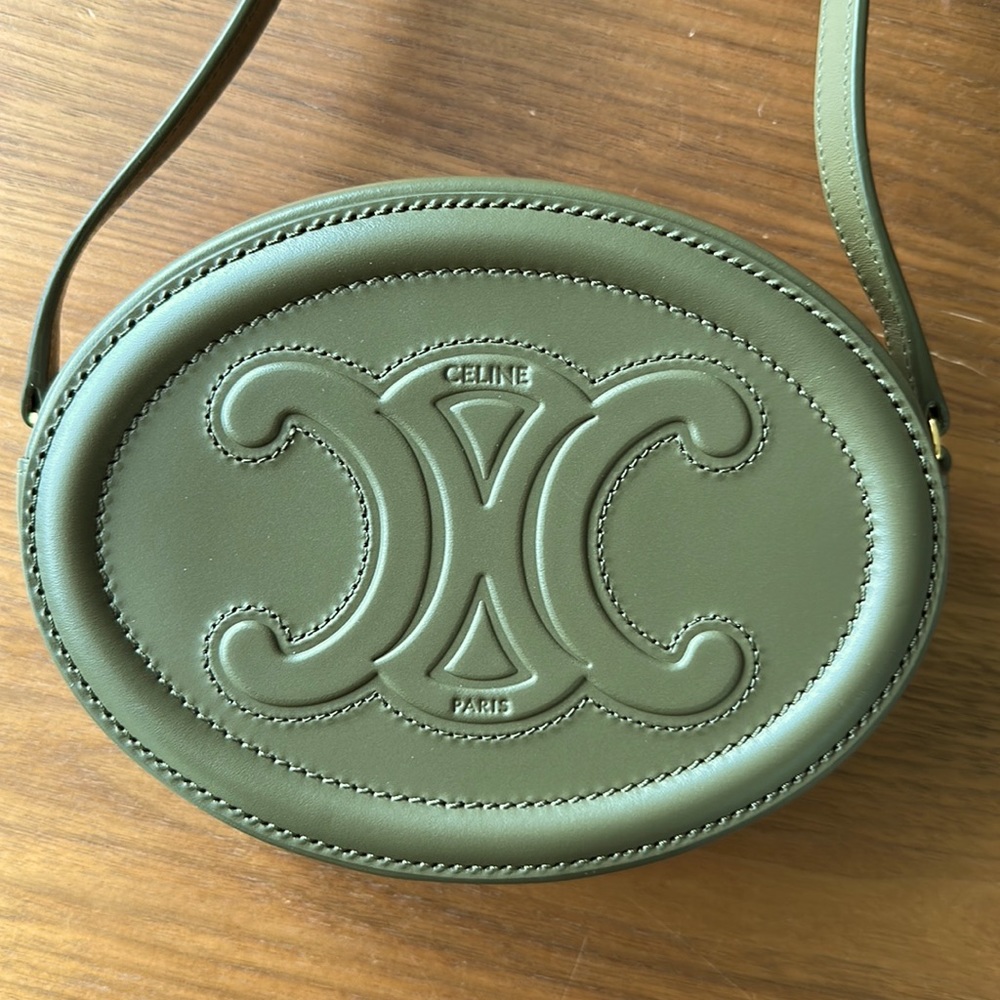 💯% Authentic CELINE Smooth Calfskin Cuir Triomphe Oval Purse Crossbody in Khaki